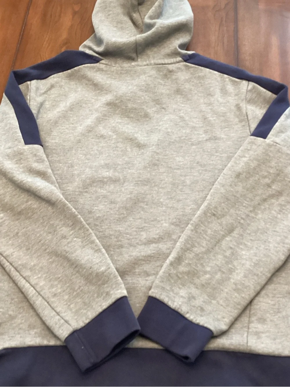 PUMA Men’s Gray Pullover Hooded Long Sleeve Sweatshirt Size M